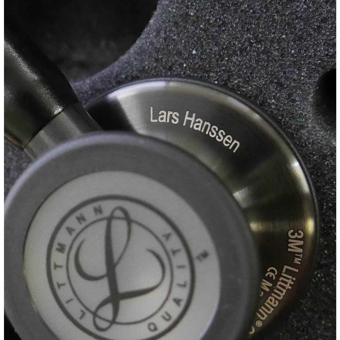 Littmann Cardiology IV Diagnostic Stethoscope: Black & Navy 6168 - Over Engraved Stethoscopes 3M Littmann   